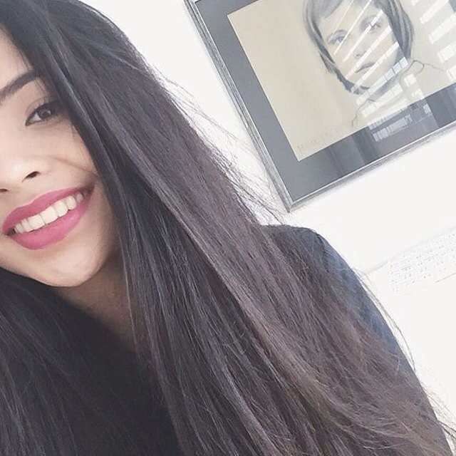 selinamyQueen's tweet photo. Ihr lachen ist traumhaft😍❤️ @ShirizzleSquad https://t.co/KpYFq1ZrZ6
