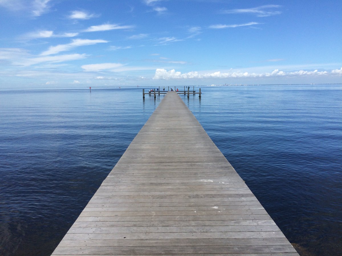 Little_HarborFL's tweet photo. Just thought of being in this photo brings a relaxing feel. #beach #relaxation https://t.co/sPx0u6KYw4