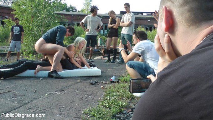 DP'd in public 😈 @kinkdotcom https://t.co/72HOkz6ME3<a class="tags" href="/tag/kinkdotcom">@kinkdotcom</a><a href="/tag/freakyfriday"class="tags"><span>#freakyfriday</span></a>