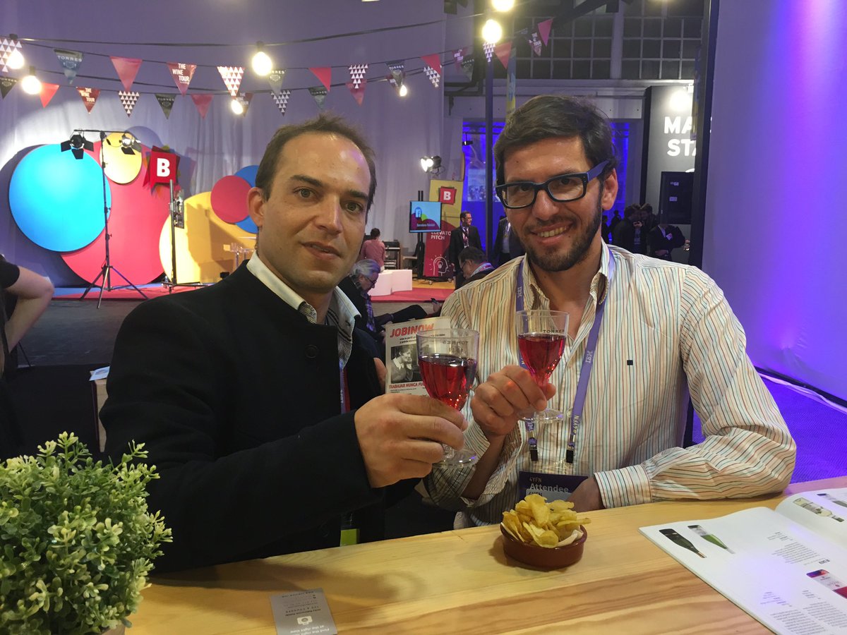 jobinow's tweet photo. Netwineing at @4YFN_MWC @MWC_Barcelona @bodegastorres @JackyRabinovich @jobinow @jessater @youlapse @ConectorSpain https://t.co/TW8JAJqhr2