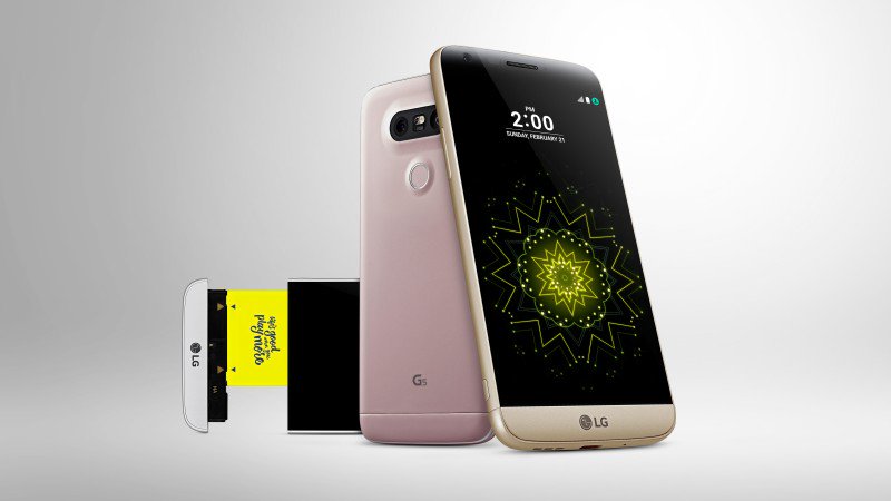 thetechsense's tweet photo. LG Debuts The G5, Its First Ever #ModularSmartphone

#LGG5 #MWC16 #LGG5Day 

https://t.co/ZYyJbFgt0q https://t.co/ScBwwAK2kf
