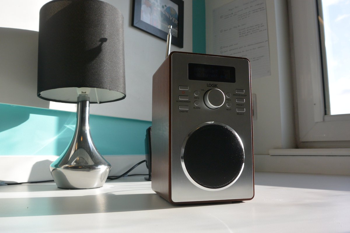 CreatingMinutes's tweet image. Purchase a #Logik DAB Radio today, the perfect addition to your work space amzn.to/219MtrA #TheThingsYouLove