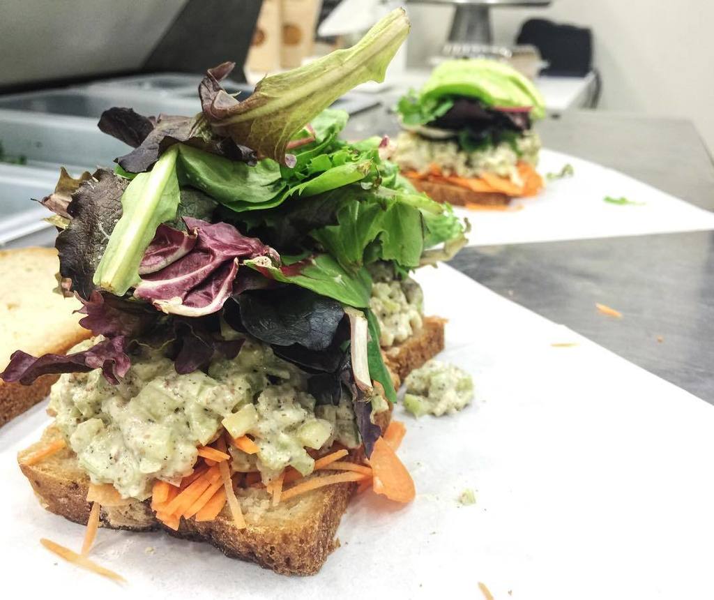 Vegetables for life. (Or at least for lunch on a Monday.) #eatyourgreens #nourishedfoodco … ift.tt/1Oqfzqf