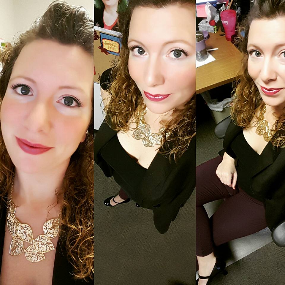 BFuzzULuvMEBeth's tweet photo. Rocking a bold lip color, kohl's jewelry and new shoes. Love playing dress up! #lipstick #kohlsclearance #maryjanes https://t.co/oaa87txn7u