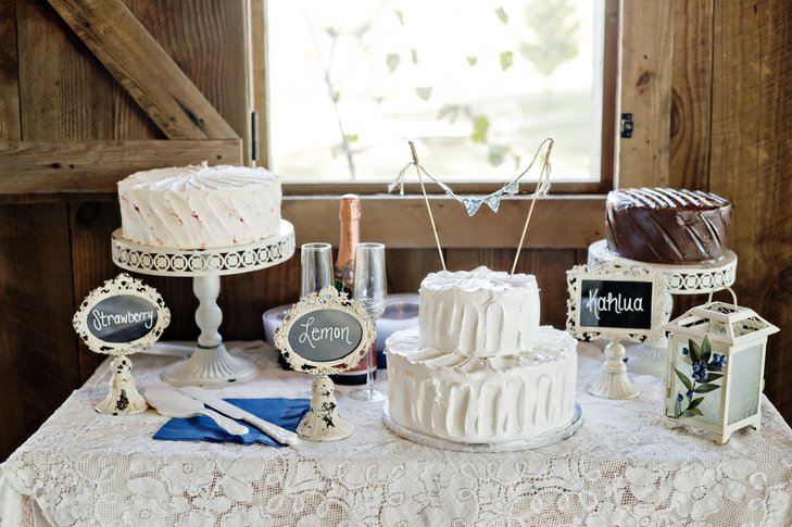 theknot's tweet photo. We <3 that this couple had separate cake tiers of different flavors for their guests to try: https://t.co/vT4kUvrVAt https://t.co/VOuUg5peQv