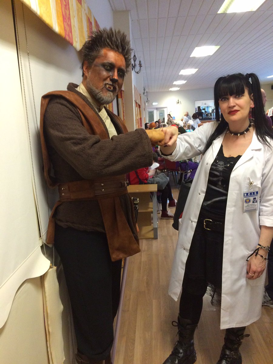 TheFistBumping's tweet photo. Had a great day at Digi-Con in Doncaster: https://t.co/2nE60L2d8Z