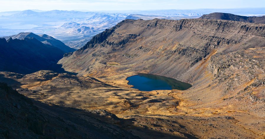 TravelOregon's tweet photo. Have you visited Oregon's secret mountain yet? Its glacial canyons are begging to be hiked: https://t.co/YrKuoKBbps https://t.co/2MvRMB84jM