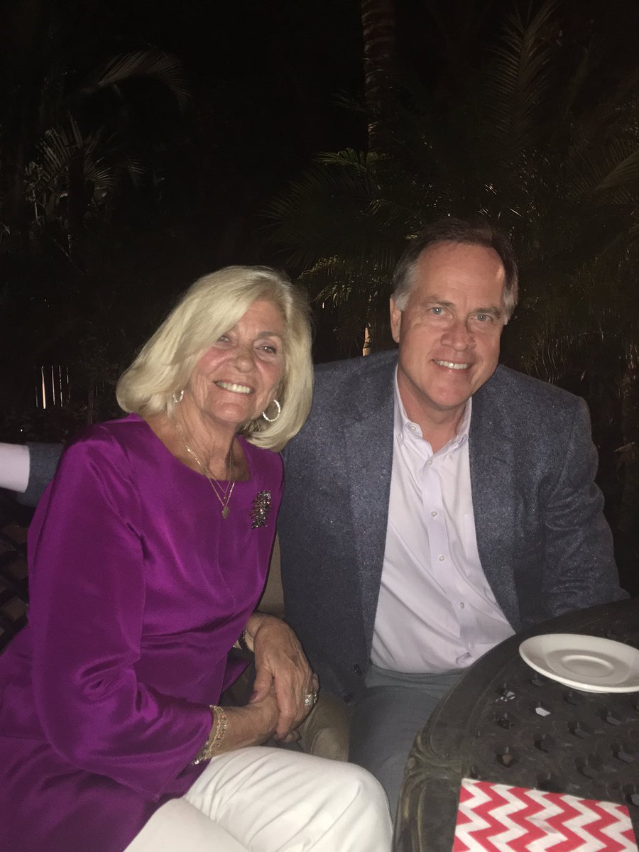 EthicsinCLE's tweet photo. CEO Tom Zenty shares positive happenings @UHhospitals at an event in Naples FL #leadingethically #150yearsstrong https://t.co/c4txLoHBl4