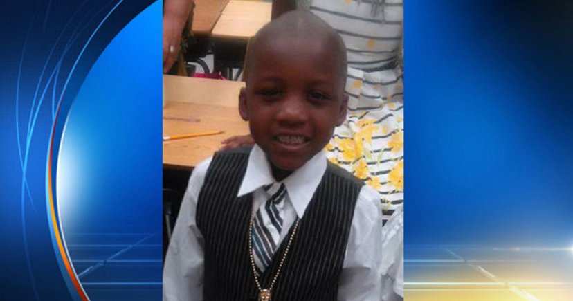 First grade students mourning loss of classmate killed by gunfire this weekend bit.ly/1RizlIA?utm_me… https://t.co/xZ4WRFBc5v