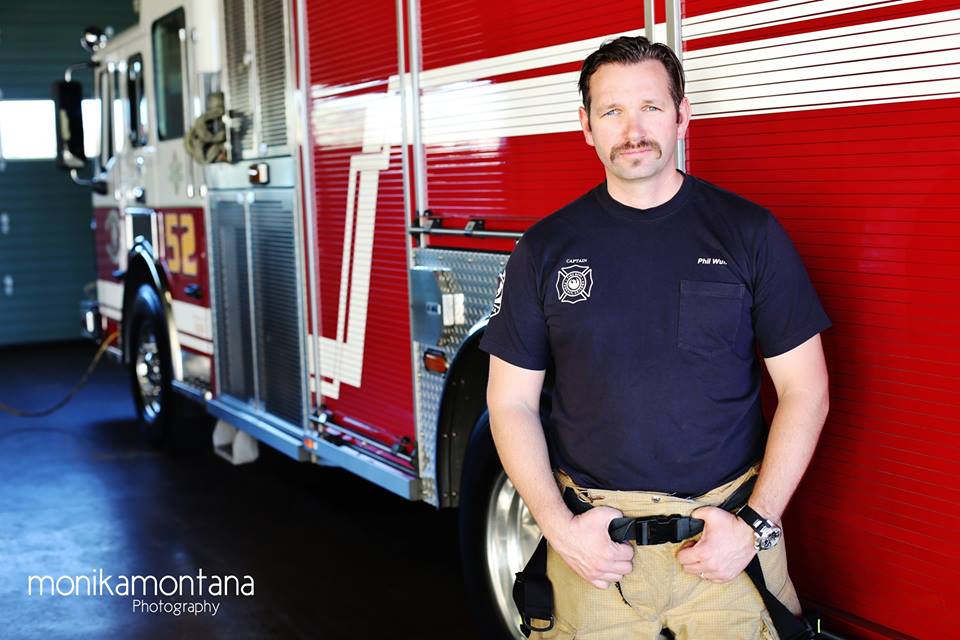 ParamedicsUnltd's tweet photo. Phil Wurr is our medic of the week! Phil is a #PhoenixFireCaptain, #Paramedic & #Fireline https://t.co/t2hKViUcQY