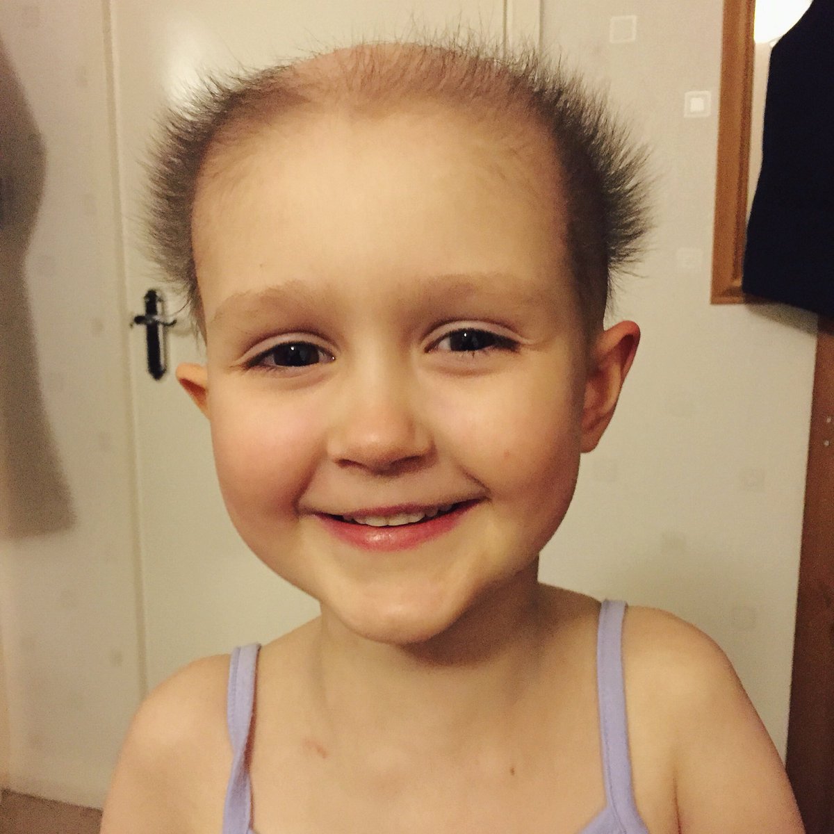 matthewlollar's tweet photo. @runforall Her! #RunForPhoebe #beatcancer https://t.co/ZHAkJKViAW
