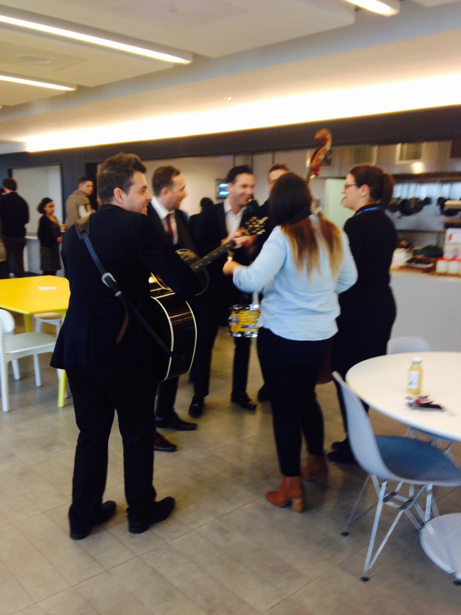 lily_burch's tweet image. Launch day done! Amazing food and happy customers! @MimiRibs @MegLLance @DarylAntwi @WSHGraduates