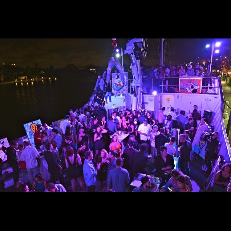 mvcopasetic's tweet photo. A great night hosting 400 friends &amp; art lovers on Miami Beach along w our friends frm @samsungusa #SupporttheArts https://t.co/rTs2m2MWQR