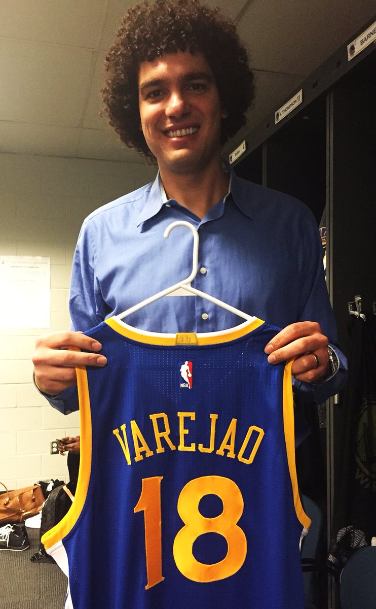 НБА. Голден Стэйт объявил о переходе Варежао