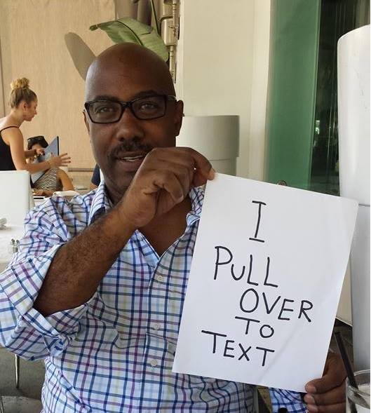PullOverToText's tweet photo. #PullOverToText
#IPullOverToText
#MakeASignAndShare
#ruADD
https://t.co/KpzwfJr5Zf https://t.co/GHtCLmGzqq