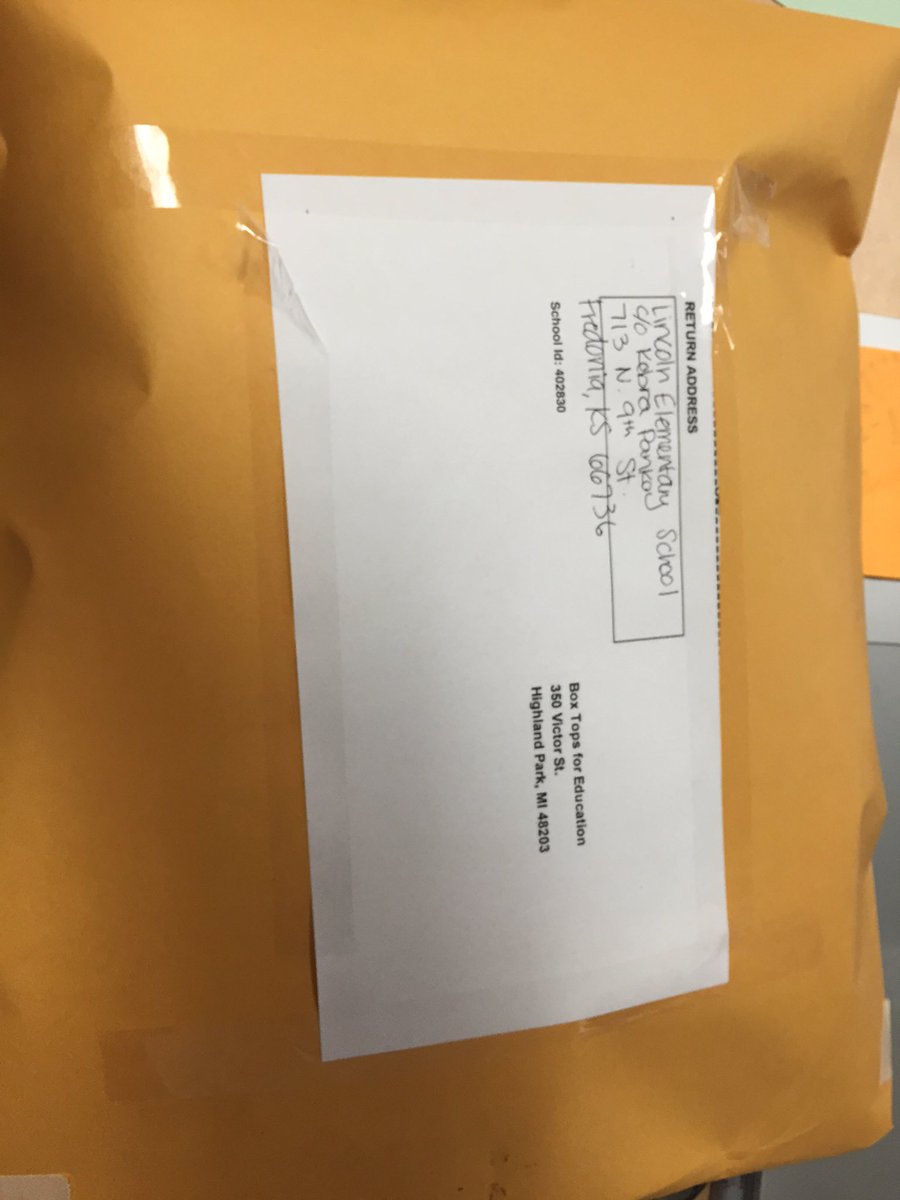 thepankopost's tweet photo. Sending in $217.00 worth of @BoxTopsForEdu. Thanks to everyone for bringing them! #KeepClipping https://t.co/EZPSY7H3dU