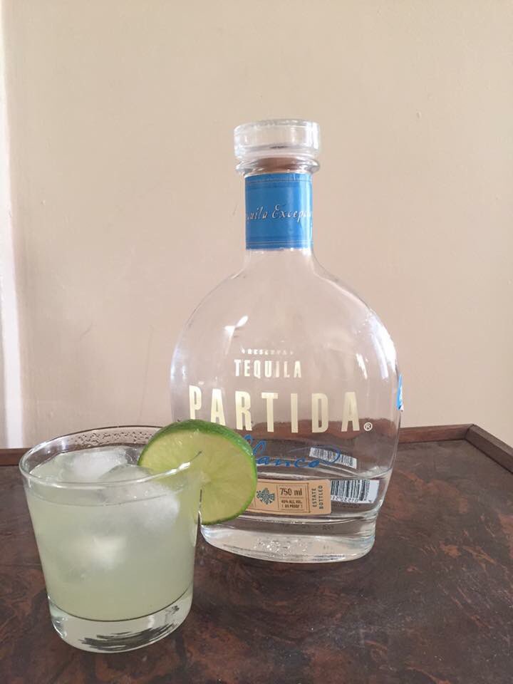 elesaborwick's tweet photo. #NationalMargaritaDay #tequila #partida #partidaahora 
@TequilaPartida 😋 https://t.co/ekmWeXq3W5
