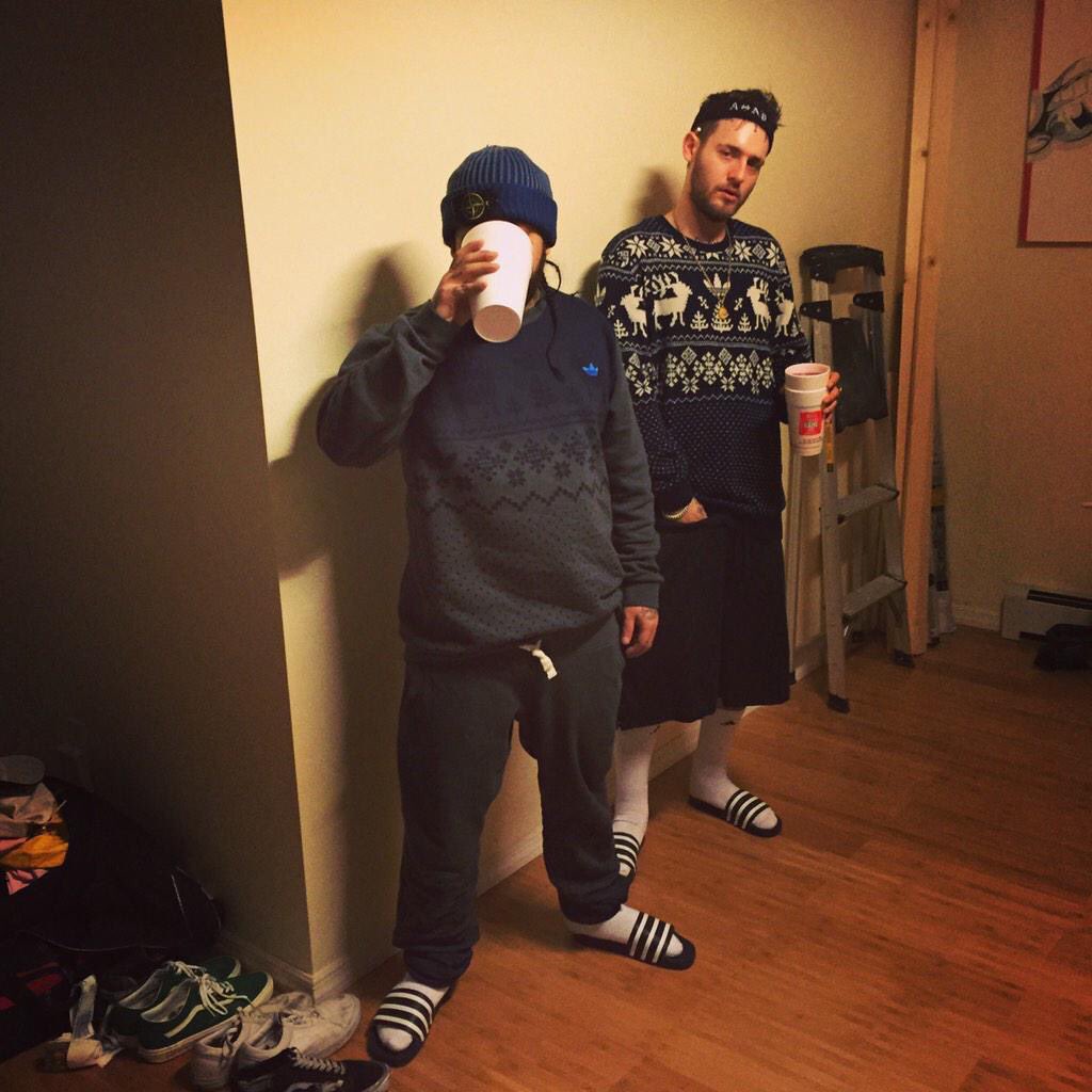 RappersAndDrugs's tweet photo. A$AP Yams sippin lean #RIPASAPYams #LEAN #ASAPmob https://t.co/0AGEVcPTsl