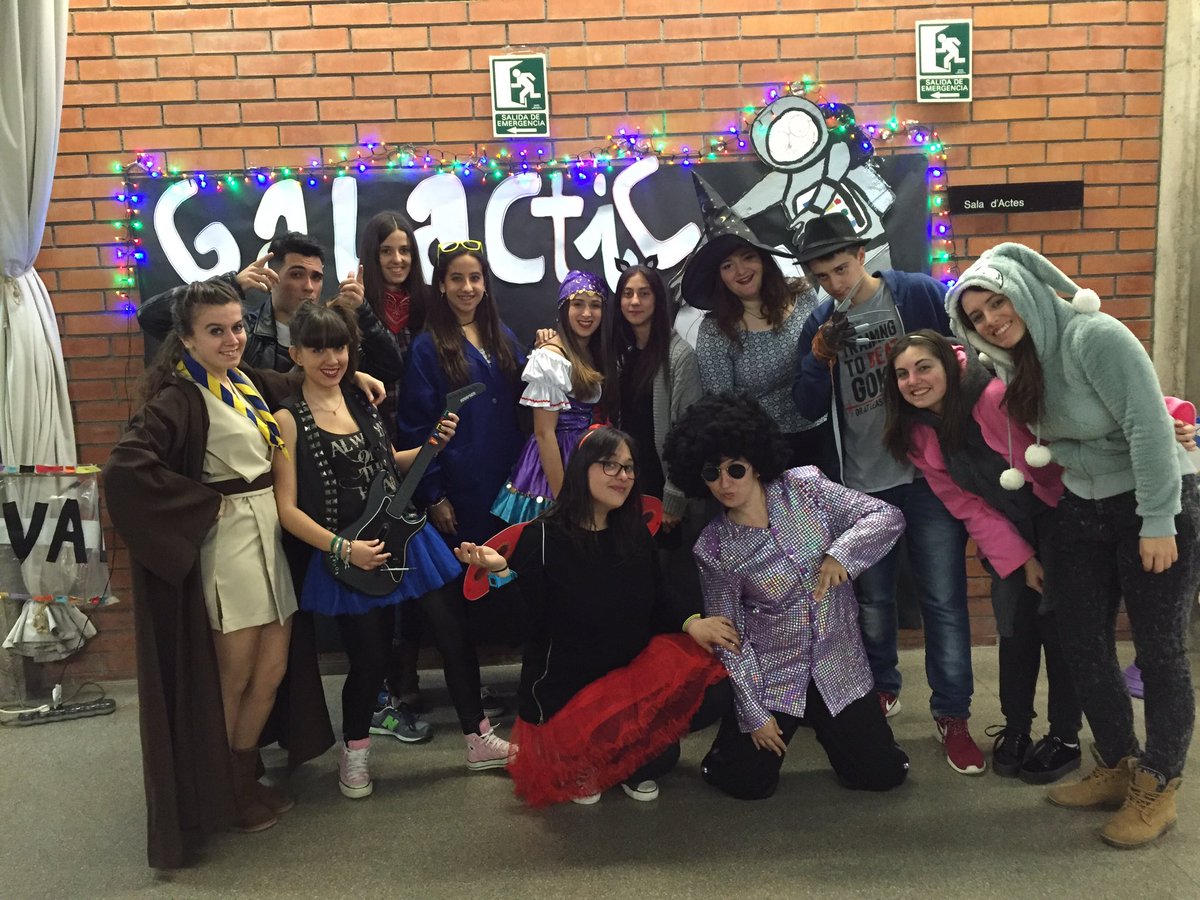 esplastifeliu's tweet photo. GRAN FESTA , GRAN EQUIP https://t.co/nG05ZXRklx