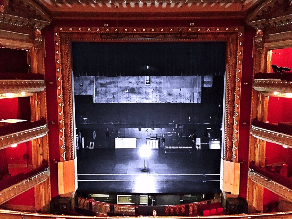 DavidKorins's tweet photo. One of the last EMPTY views of The PrivateBank Theatre in Chicago, the future Home of @HamiltonMusical #yayhamlet https://t.co/uAIBnLpMhV
