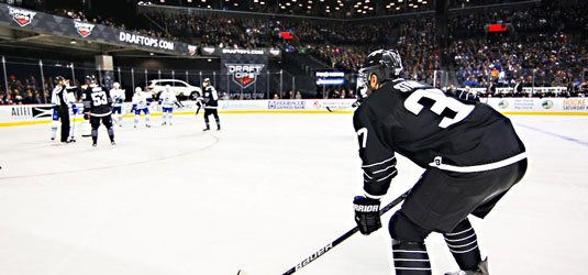 SI_NHL's tweet photo. Report: Plague of crickets, owls at Barclays Center may force Isles to exit Brooklyn ASAP https://t.co/gng4q5byI0 https://t.co/MMldvpztC6