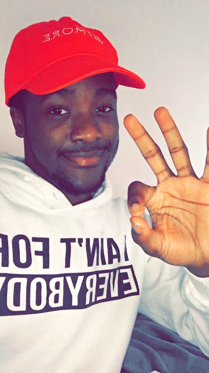 JaiAnthony's tweet photo. Did you vote yet?! https://t.co/r64Xbh223B #GetMoreWithVildor #USME16 https://t.co/HFDauKgUcz