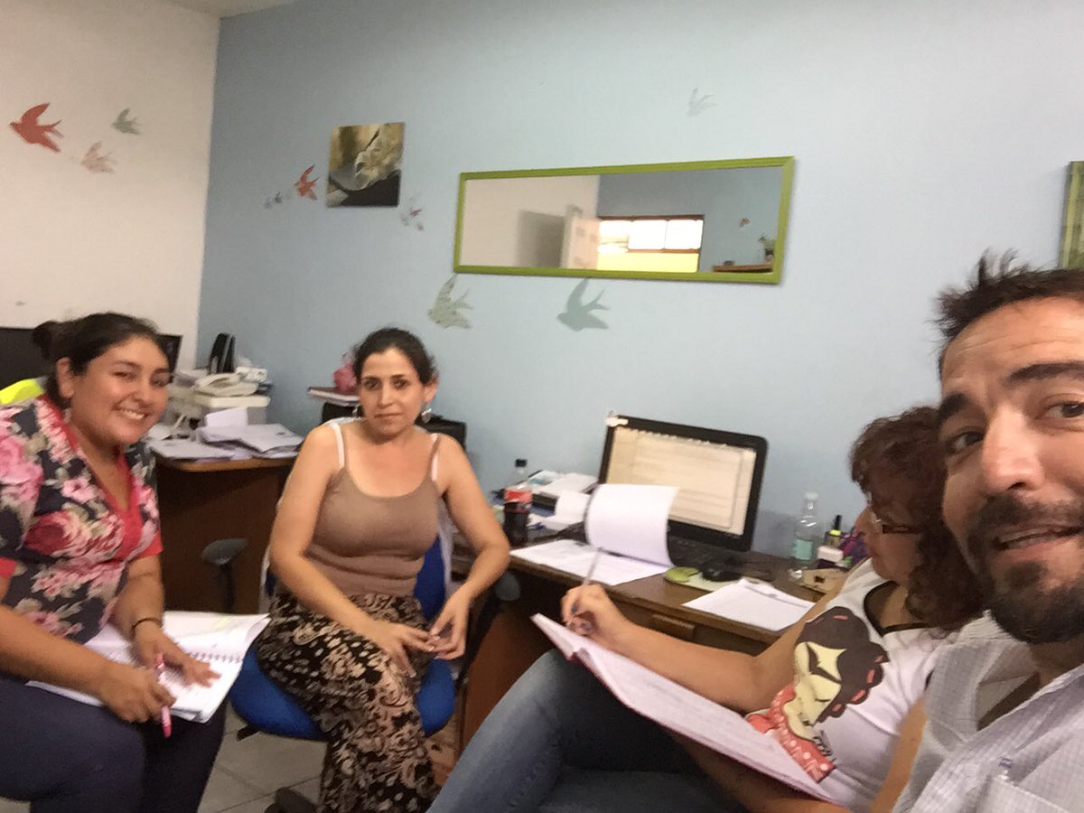 SierraBrunacci's tweet photo. Planificación semanal Unidad de protección de derechos #UPRODE #SENAME #Arica #Programa24Horas https://t.co/SfQ0PS9QlV