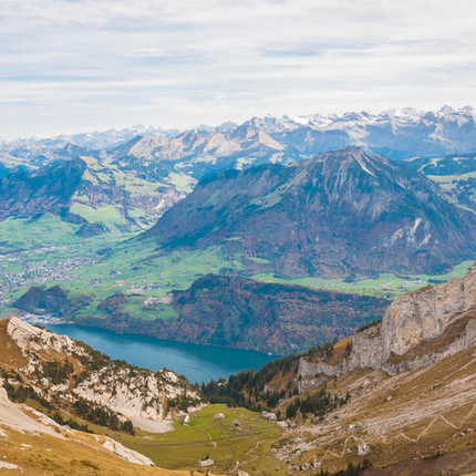 ProductHunt tweet picture