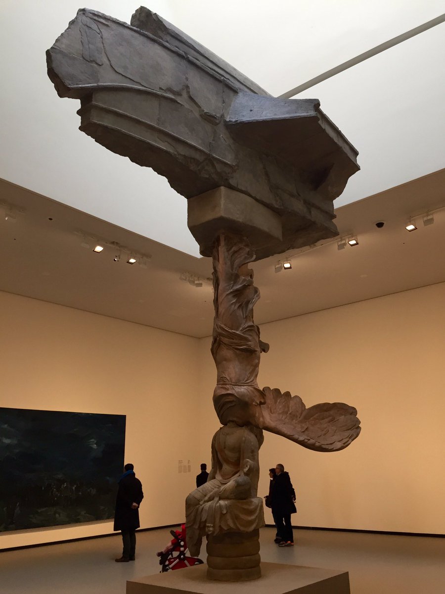 art_vue's tweet photo. Bentu @FondationLV #aiweiwei #zhanghuan #xuzhen https://t.co/9G17OAGcz3