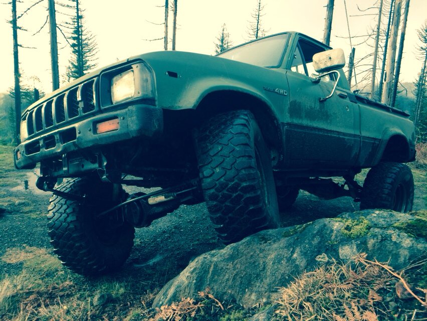 squidy710's tweet photo. I go to all these beautiful places, then take pictures of my truck😂👊 #toyotaproblems https://t.co/m5ccahRc9E