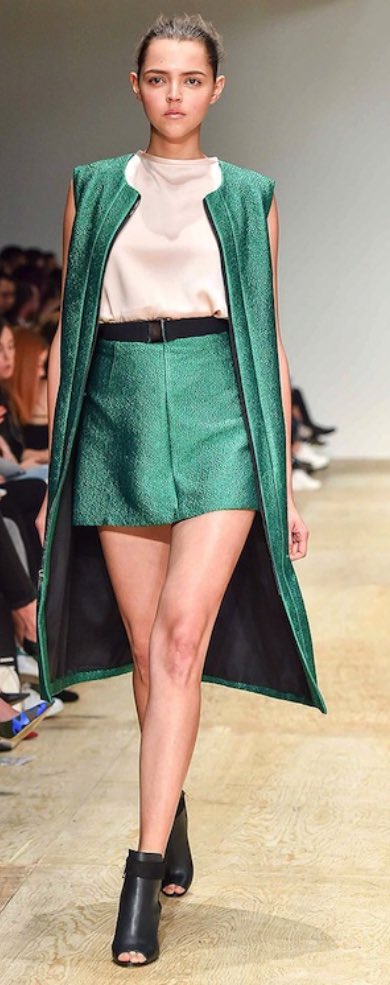 Maylookstyle's tweet photo. @AlfredoMartinez #MexicoModa #pasarelaphoto #muchoestilo https://t.co/wCPKkFEuxt