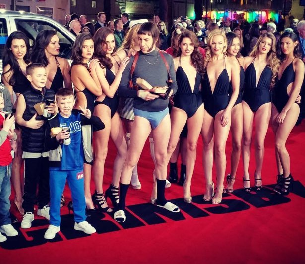 kaceychristo's tweet photo. Tonight @ #Grimsby #film #premiere 🎬 #redcarpet #modellife #swimwear #press #odeon #cinema #leicestersquare https://t.co/Fi9bSuGGJw