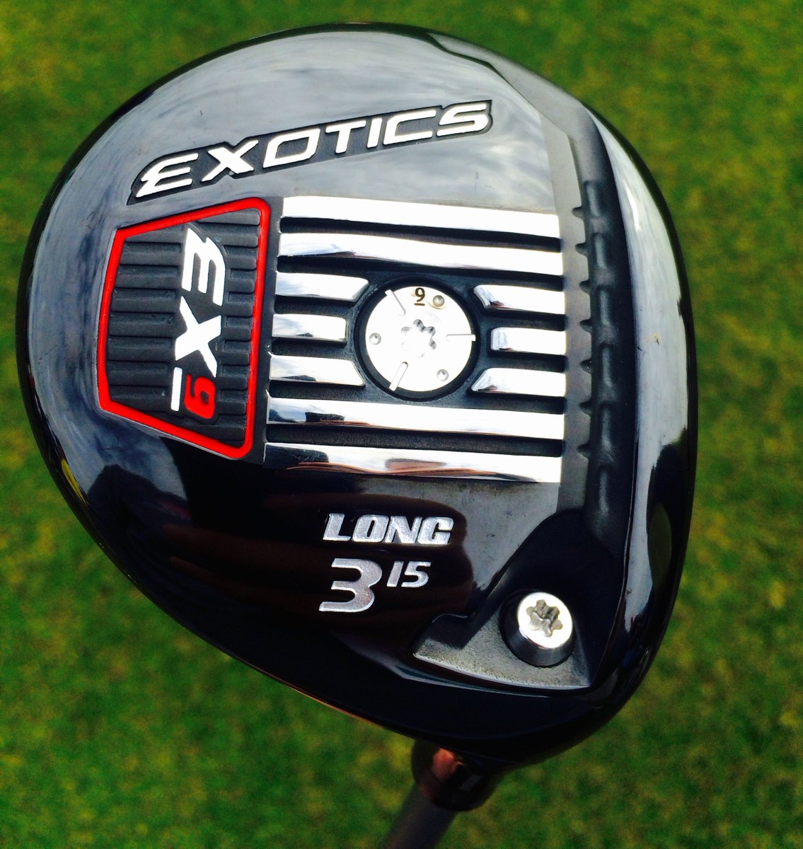 TourEdgeGolf's tweet photo. A fairway wood that's as long and more accurate than your driver, the Exotics EX9 Long 3. https://t.co/0glZotVrTj https://t.co/3pOB7sGmT1