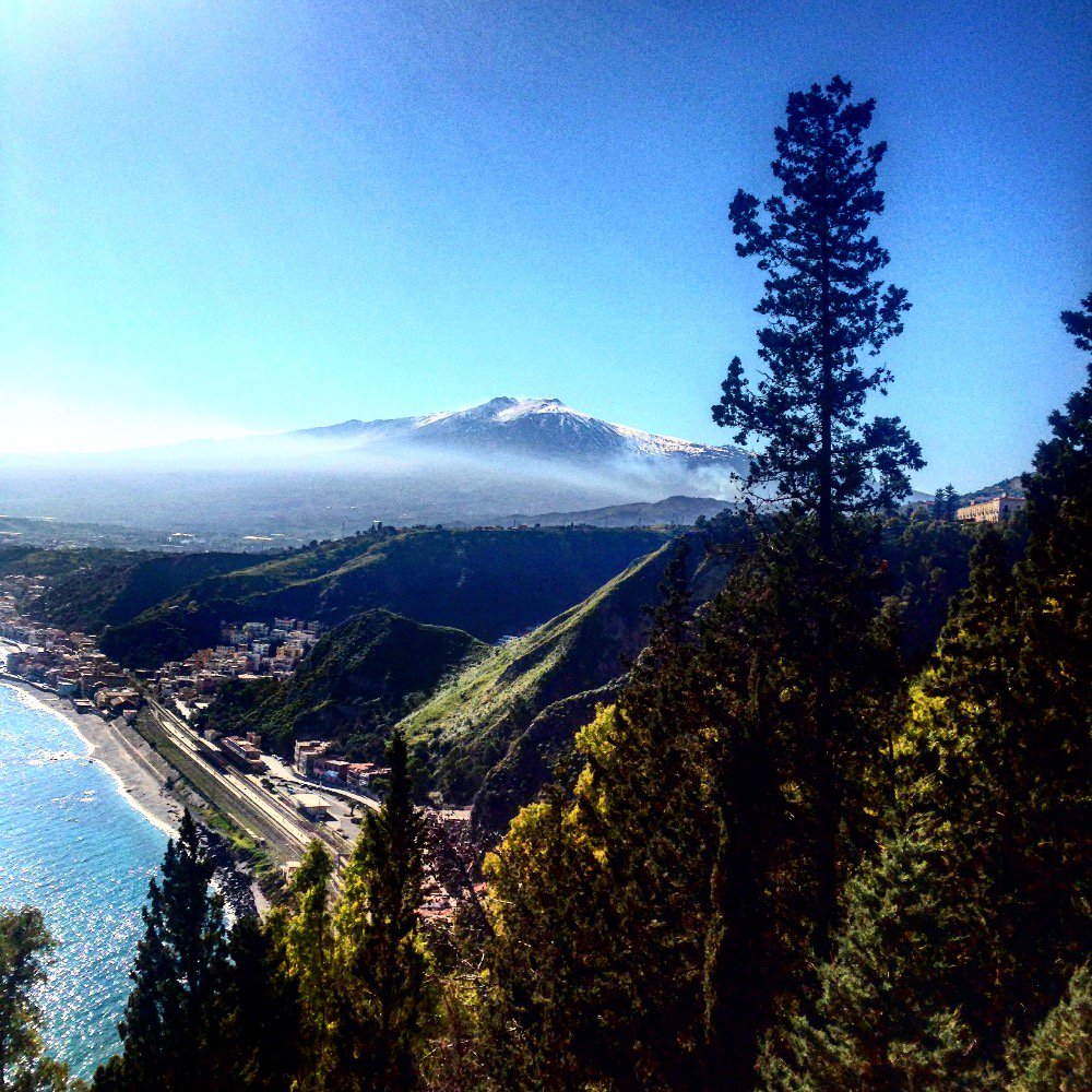 Abbee_p's tweet photo. Did my kilometers here this weekend. #etna #sicily #italy #taormina #walking #training #CaminodeSantiago https://t.co/1romPaG28h