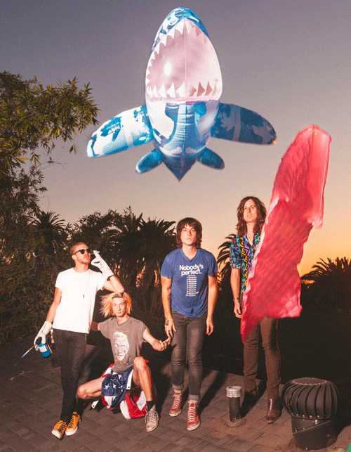 TRACK PREMIERE: <a href="/BEACHPARTYYY/">BEACH PARTY</a> 'Breeding' off new EP larecord.com/listen-2/2016/… (photo <a href="/wardrobinson/">wardrobinson</a>)