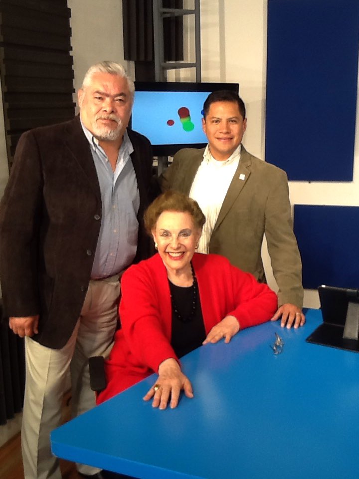 WowmxTv's tweet photo. Comenzando #ELCOACHINGYTU por https://t.co/XRPnkEZtj1 @Elcoaching_ytu https://t.co/ZAkSXFagvY