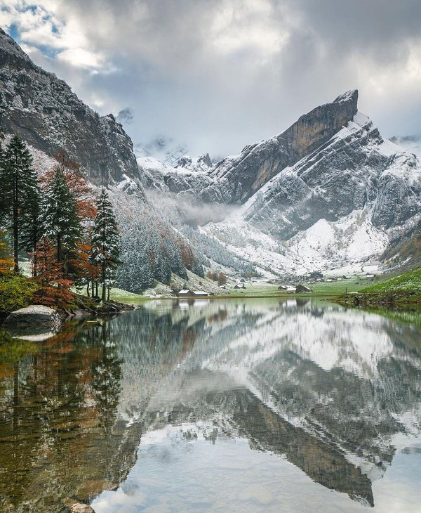 WowViewz's tweet photo. Swiss Alps! https://t.co/BQMJwZxnkx