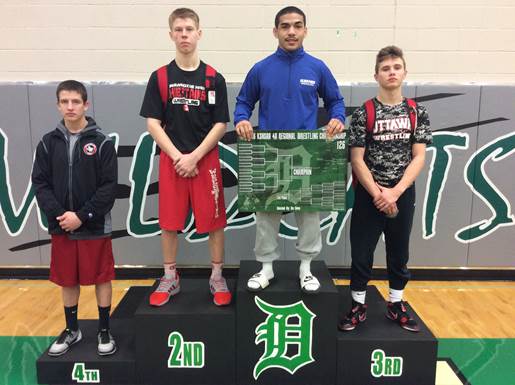 OdoggBrox's tweet photo. Emmanuel Brown of Sumner Academy on the podium. https://t.co/rlIiyUfqSD
