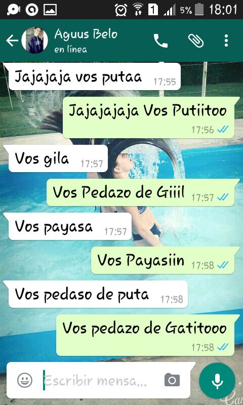 AgussBelo's tweet photo. Hablando con el Gatto
#Naomii😂 https://t.co/D5g9AYySmE