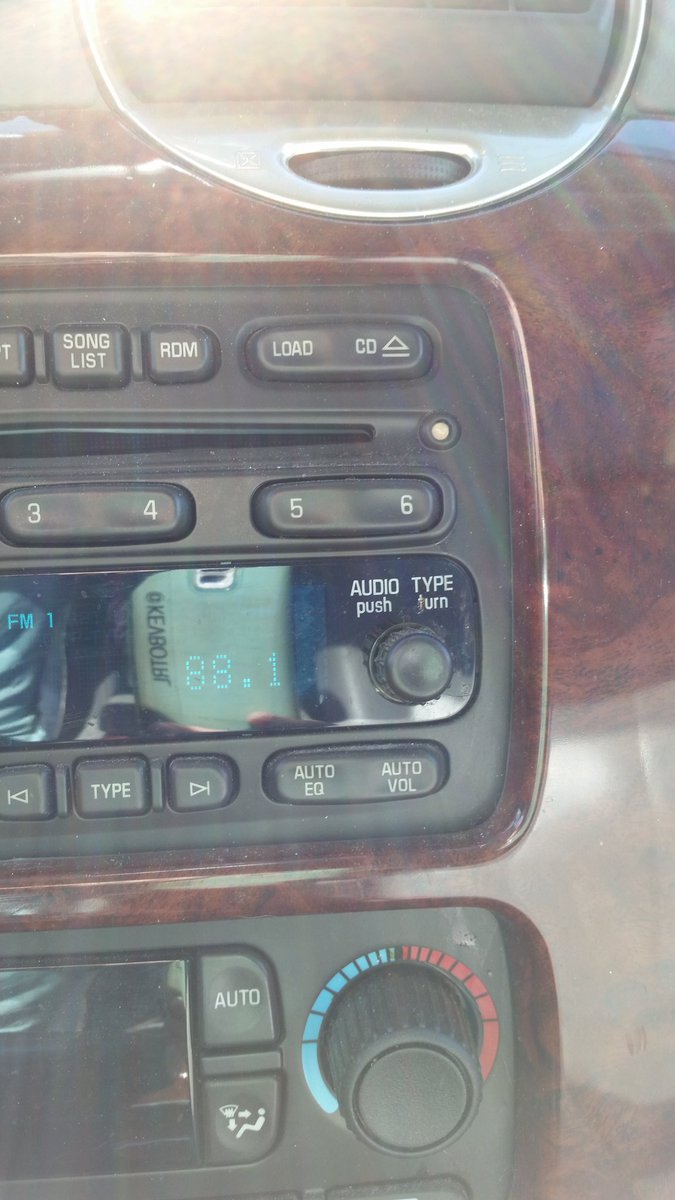 KevBotRL's tweet photo. In my car
It's all @KJAZZ881 
All the time
#kevbotbrews https://t.co/m0cDFJGLC7