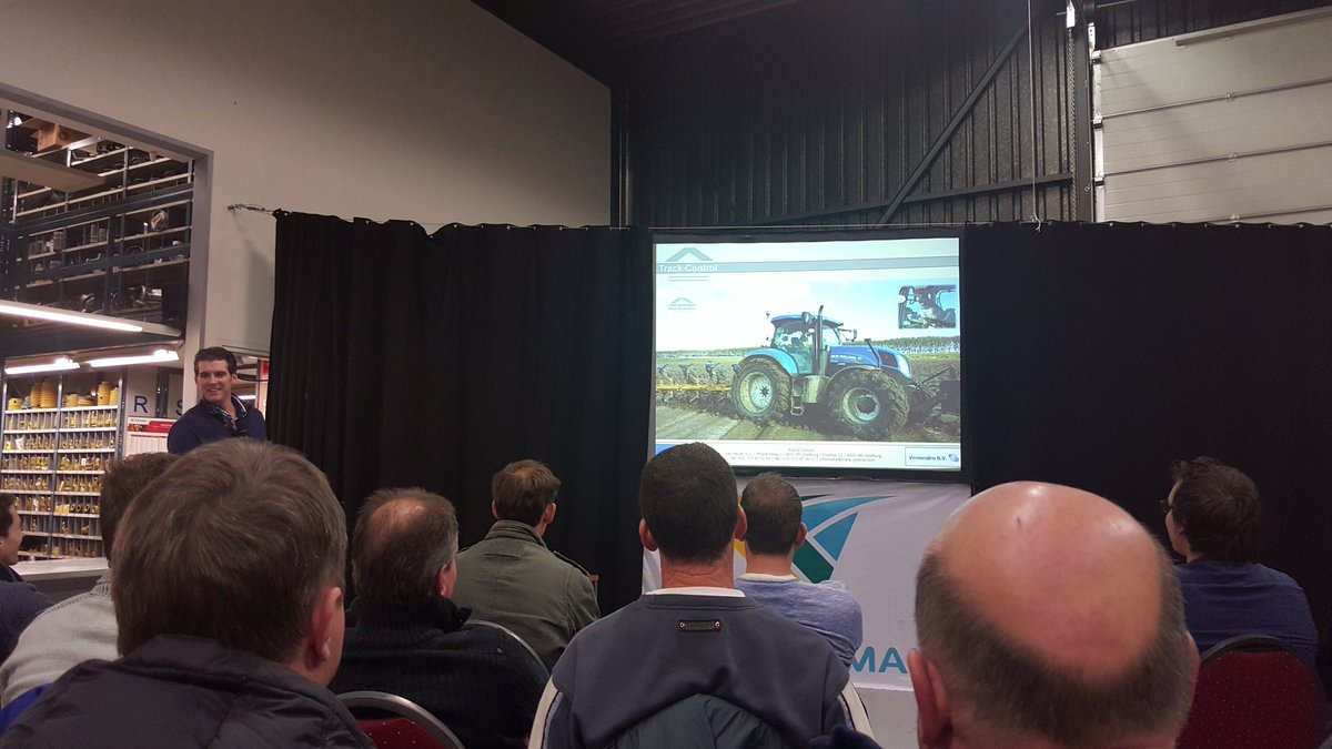gerritwermink's tweet photo. Interessante presentatie van #trackcontrol bij https://t.co/pu7Sullnga in Hardenberg door @johnnyvugt @trimblegps https://t.co/OXEhBIfeOt