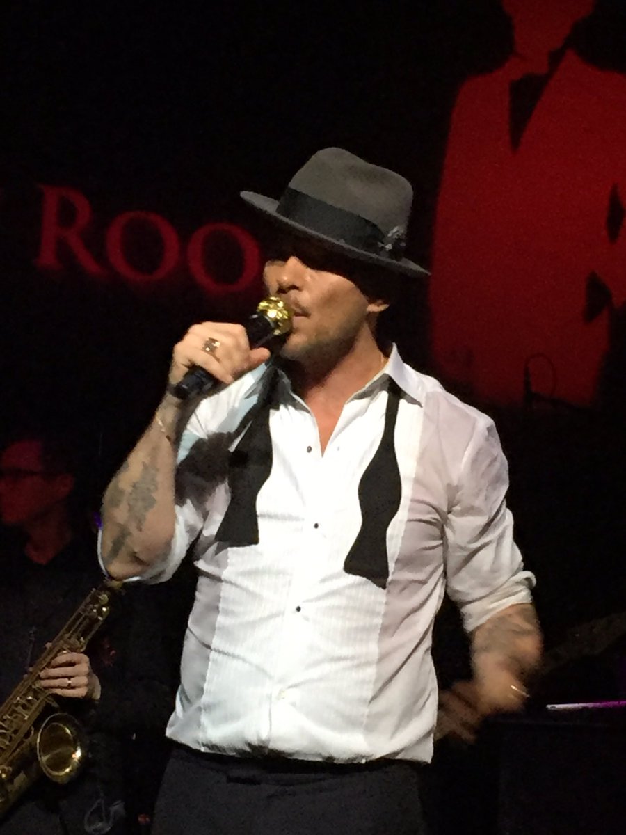 UsaBillionaire's tweet image. @mattgoss @MattGossBelgium @joenassar77 really enjoyed a great show, we got so into it! #spoiledrotten #mattrocks