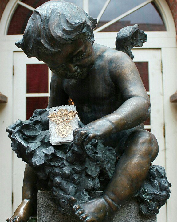 DekdOutDeco's tweet image. gofundme.com/dekdoutdeco
Go Fund Me! Help support your local artist!