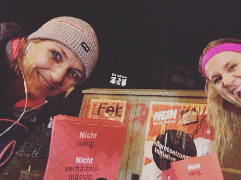 annaselinas's tweet photo. NEIN zur Durchsetzungsinitiative der SVP! #DSINein #abst16 #Flyere #latenightrun https://t.co/Q7X9bi969W