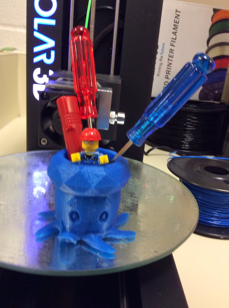 KeepCalmSTEAMon's tweet photo. Yep, quirky and fun, new @EES_Mustangs tool holder is ready to go #STEAM @Polar3D #3Dprintclub https://t.co/d3WxUwHbxL