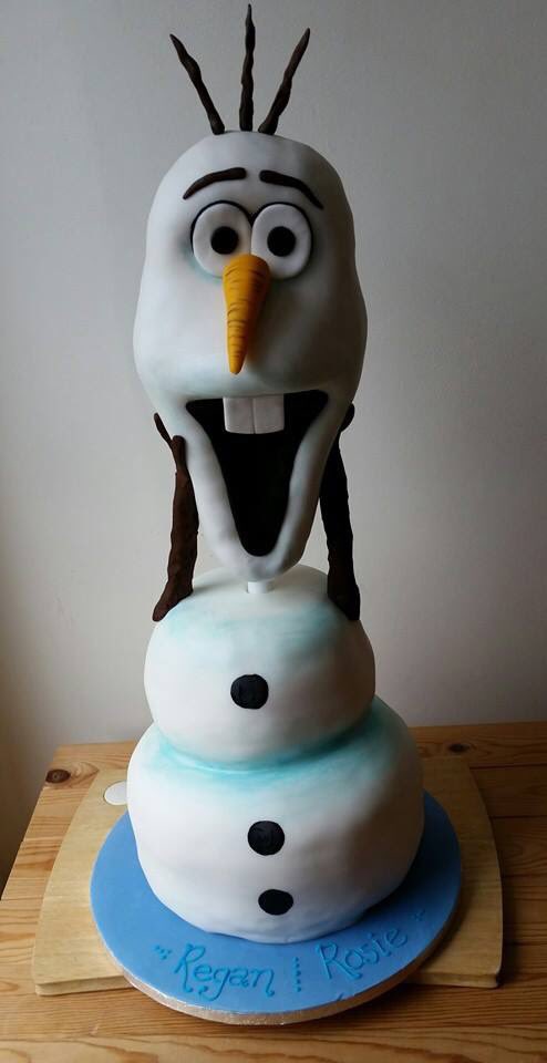 TheCakeryJS's tweet photo. #Olaf #birthdaycake #frozen @OlafSnowman @shewhobakes1 @cakepornuk @PrettyWittyCake @MrMomUK @BakeBehaviour https://t.co/mwXQDTiDyN