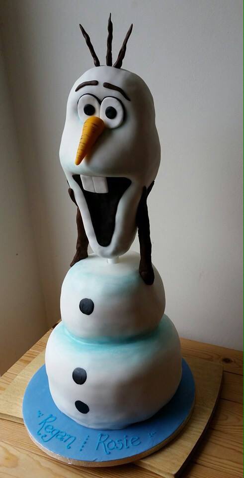 TheCakeryJS's tweet photo. #Olaf #birthdaycake #frozen @OlafSnowman @shewhobakes1 @cakepornuk @PrettyWittyCake @MrMomUK @BakeBehaviour https://t.co/mwXQDTiDyN