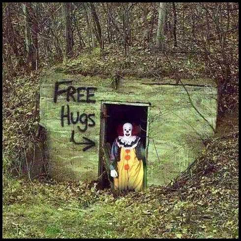 HorrorScripts's tweet image. Any takers? 

#freehugs #horror