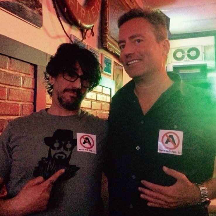 ShakeBeforeUs tweet media