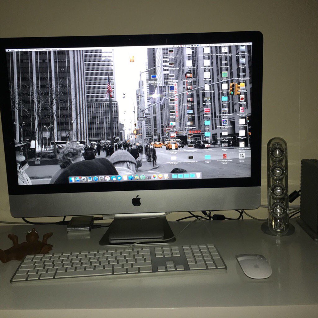 Scottio200's tweet image. 27&quot; iMac for sale comes with extras : shpock.com/en/used/27-iMa…